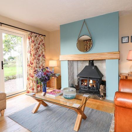 Bluebell Cottage Rugeley Buitenkant foto