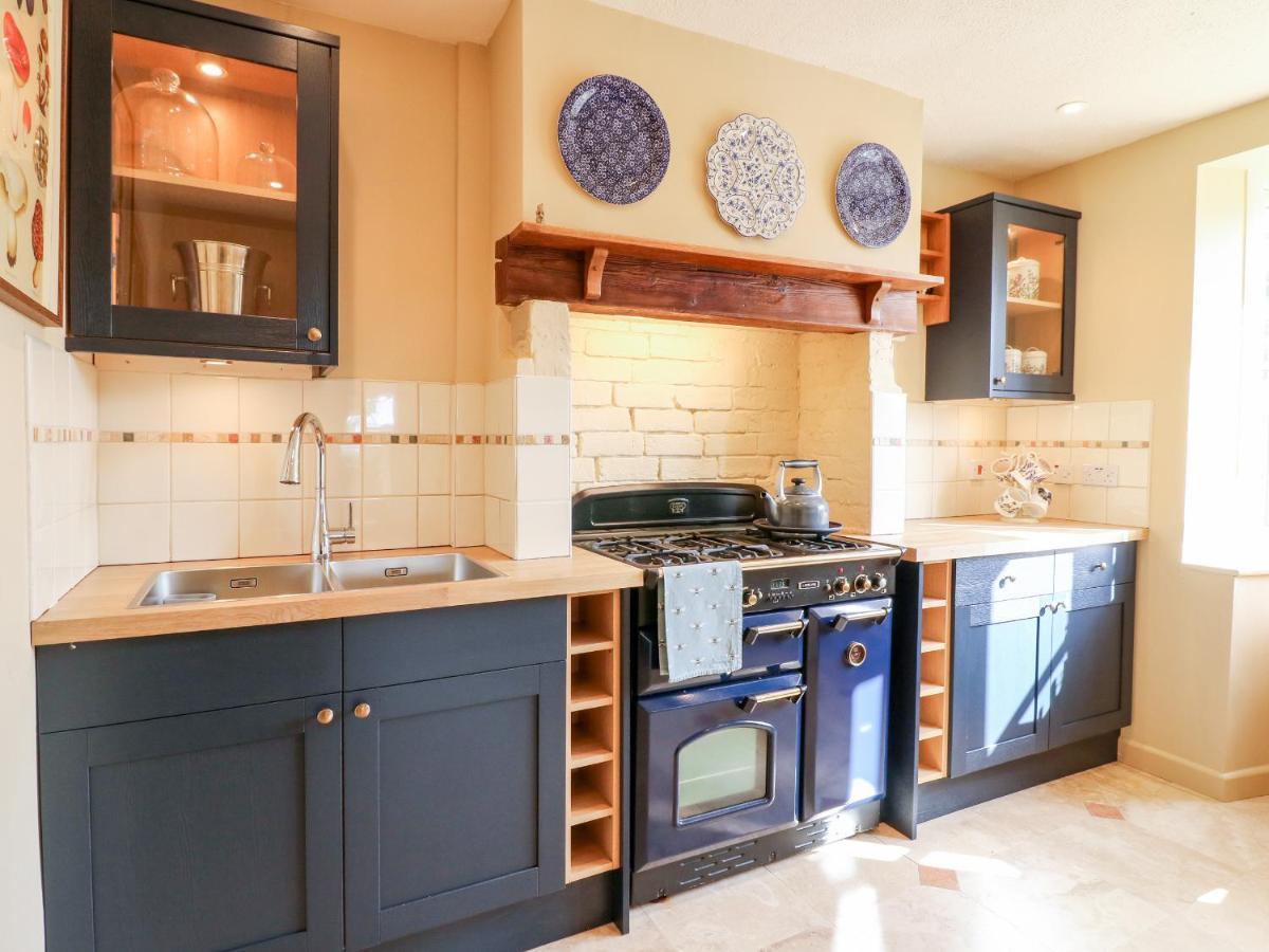 Bluebell Cottage Rugeley Buitenkant foto