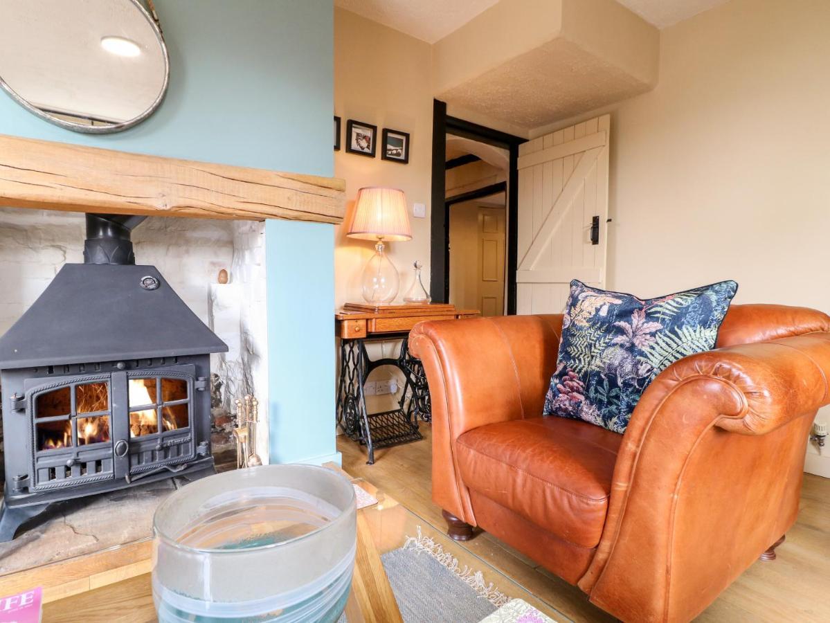 Bluebell Cottage Rugeley Buitenkant foto